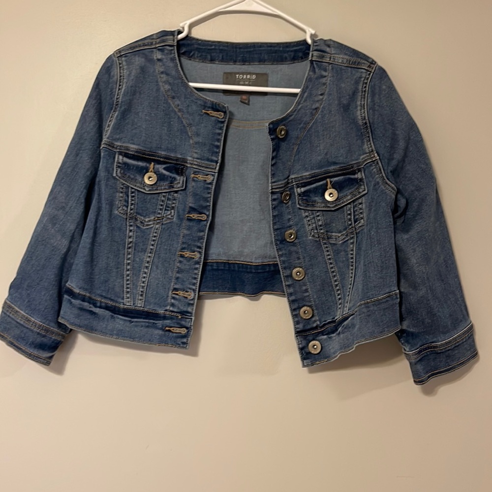 Torrid Jean Jacket Size 00